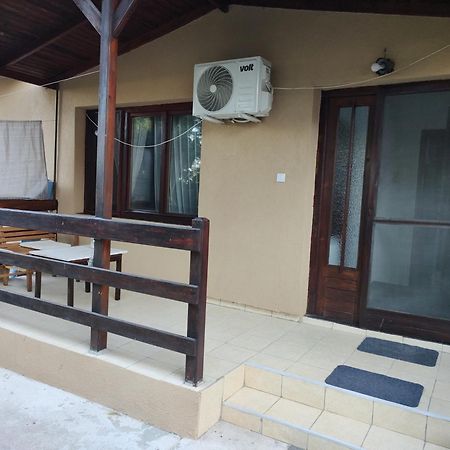 Apartamento Stan Sremska Mitrovica Exterior foto