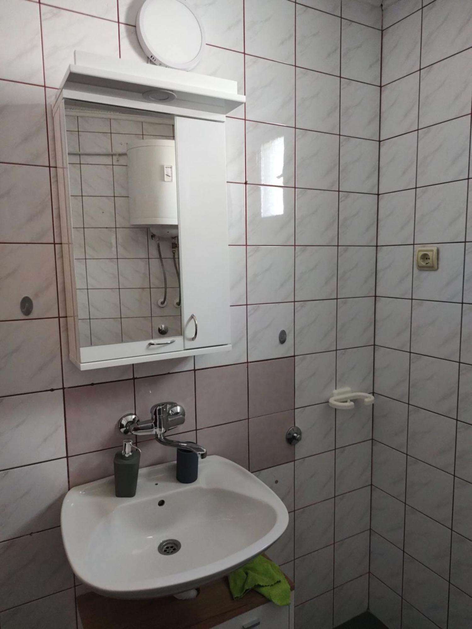 Apartamento Stan Sremska Mitrovica Exterior foto